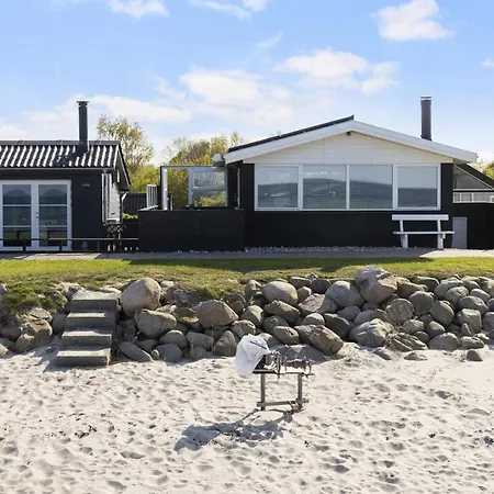 Hébergement de vacances 3 Bedroom Amazing In *